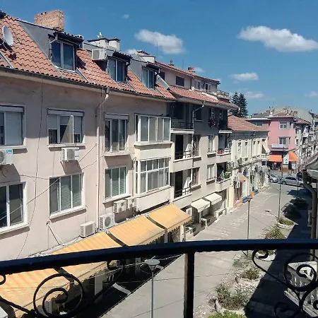 Апартамент За Нощувки Малибу Apartment