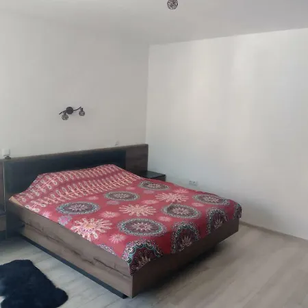 Апартамент За Нощувки Малибу Apartment