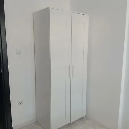 Apartment Апартамент За Нощувки Малибу Burgas